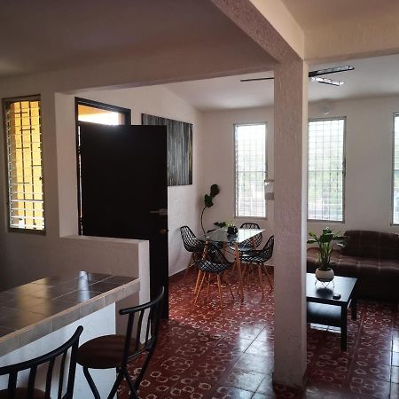 Departamento en el centro de Cancún Exterior foto